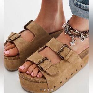 Rule breaker platform Cusionare leather sandal like free people 10 fits 9.5
